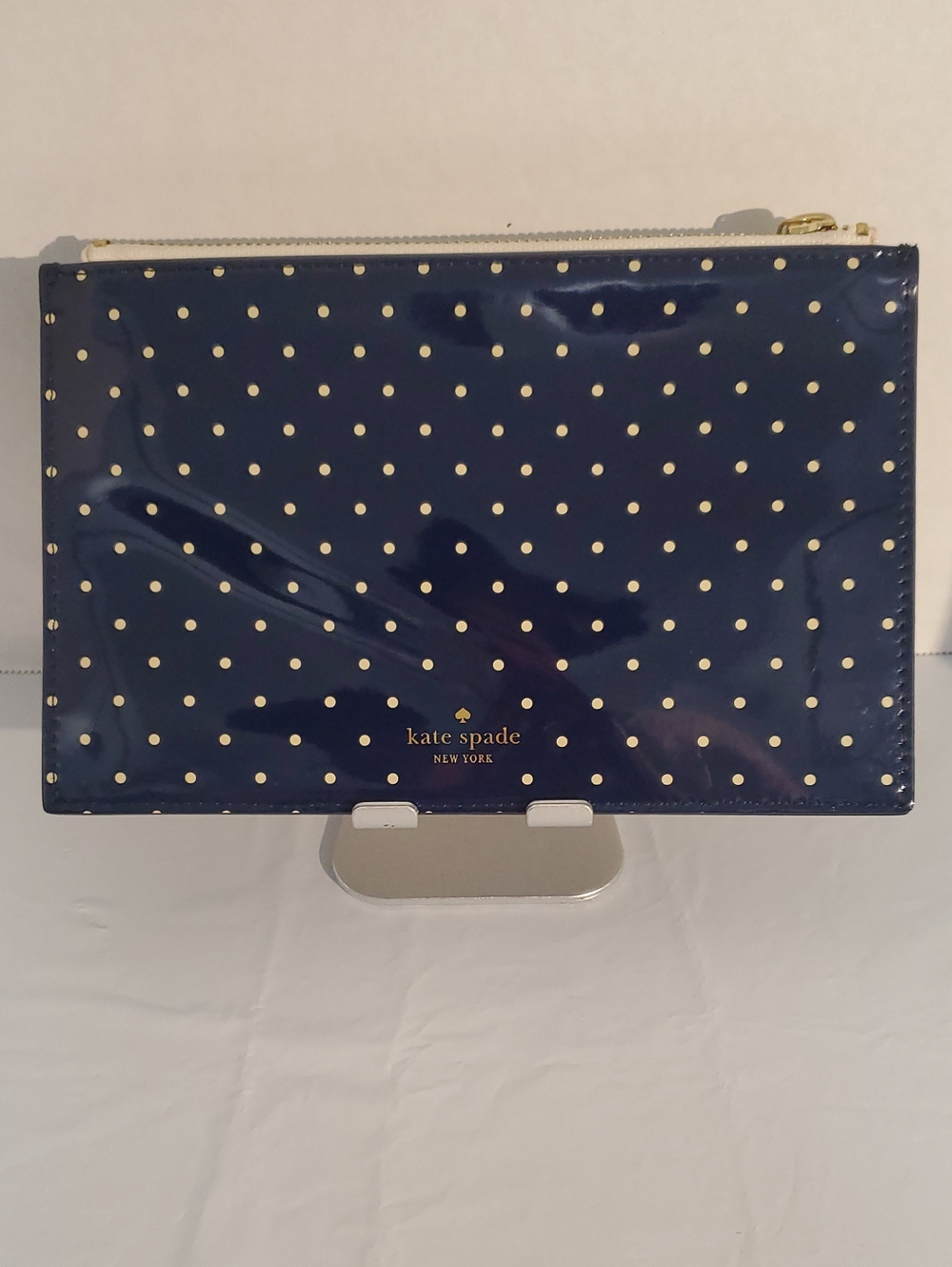 kate spade navy and white polka pouch
